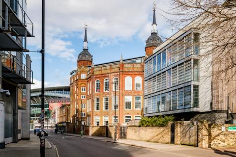 2 bedroom flat for sale, Hornsey Road, London, N7