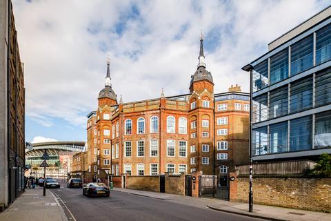 2 bedroom flat for sale, Hornsey Road, London, N7