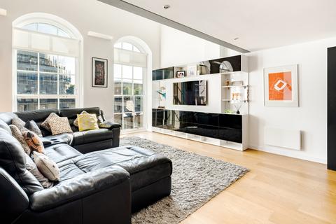 2 bedroom flat for sale, Hornsey Road, London, N7