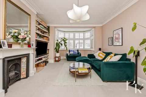 2 bedroom flat for sale, Pembroke Avenue, Hove