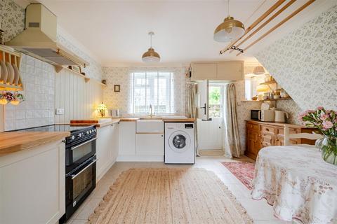 undefined, Laburnum Cottage, Wellington