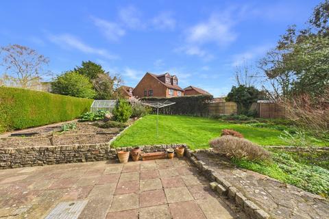 4 bedroom semi-detached house for sale, The Avenue, Amersham, Buckinghamshire, HP7