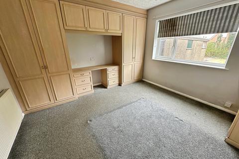 2 bedroom detached bungalow for sale, Hillsdale Road, Winshill, Burton-on-Trent, DE15