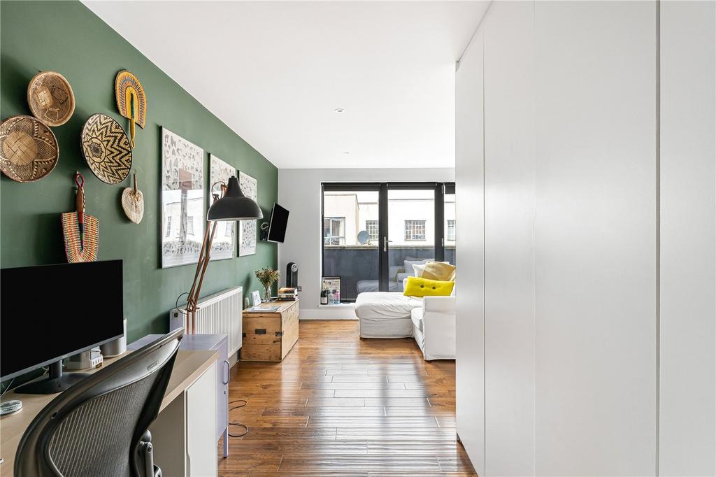 Reception/Kitchen