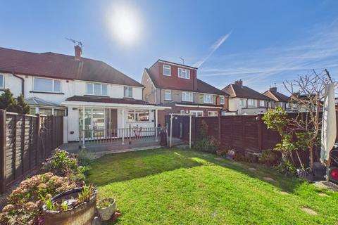3 bedroom semi-detached house for sale, Bedfont Road, Feltham, Middlesex, TW13