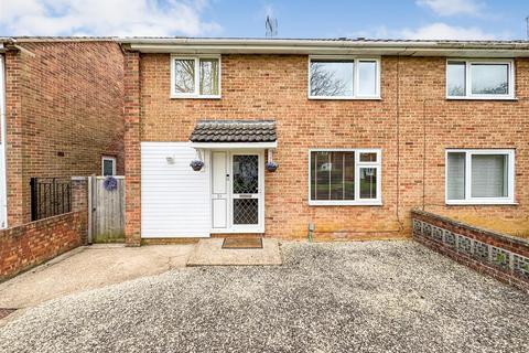 undefined, Warminster close, Corby NN18