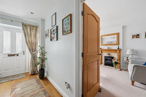 3 bedroom detached house for sale, Gritstone Road, Matlock DE4