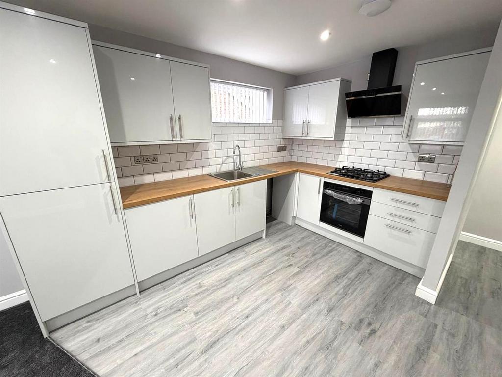 Fitted Kitchen