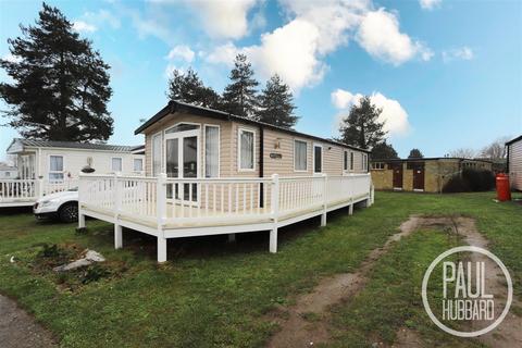 undefined, Swift Bordeaux, Tingdene, North Denes Holiday Park