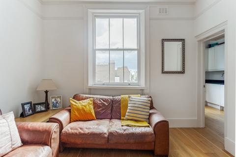 2 bedroom flat for sale, Glendower Place, London, SW7