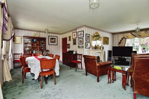 4 bedroom detached house for sale, Windsor Drive, Alsager, Stoke-on-Trent, Cheshire, ST7
