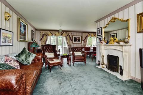 4 bedroom detached house for sale, Windsor Drive, Alsager, Stoke-on-Trent, Cheshire, ST7