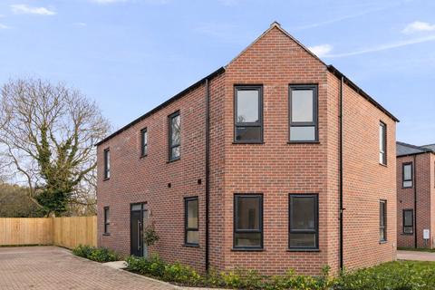 undefined, The Glade, College Street, Grimsby, N. E Lincolnshire, DN34