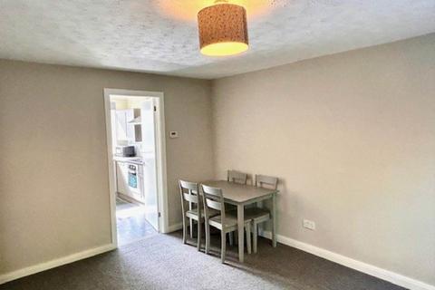 2 bedroom flat to rent, New Johns Place , ,