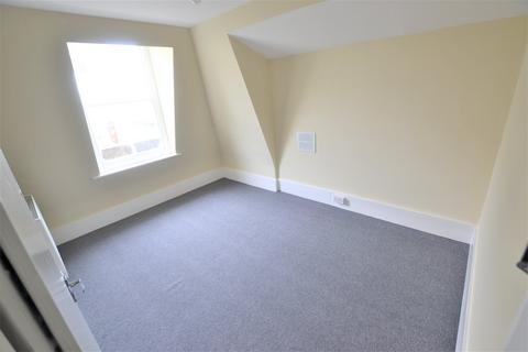 2 bedroom apartment to rent, White Rock, Hastings, TN34