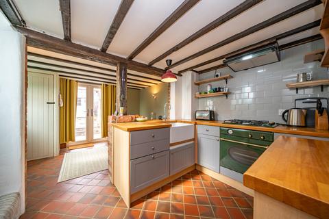 2 bedroom end of terrace house for sale, Weston Turville, Aylesbury HP22