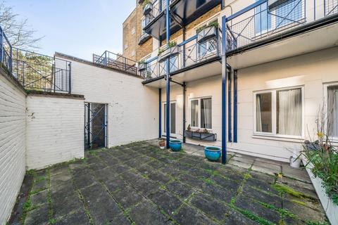 undefined, Hornsey Lane, London N6