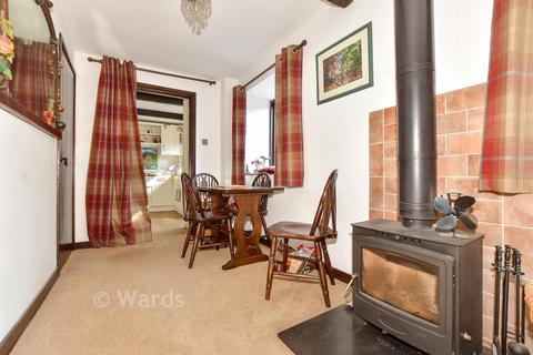 undefined, Somerfield Barn Court, Sellindge TN25