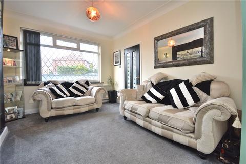 4 bedroom semi-detached house for sale, Dunhill Rise, Leeds, West Yorkshire