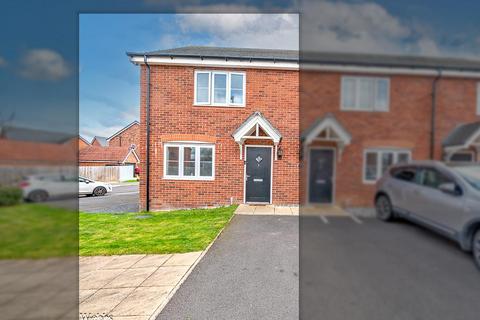 2 bedroom end of terrace house for sale, Maple Court, Wolverhampton WV11