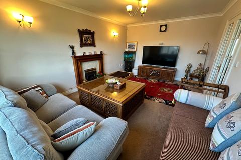 3 bedroom detached house for sale, Eluneds Drive, Brecon, LD3