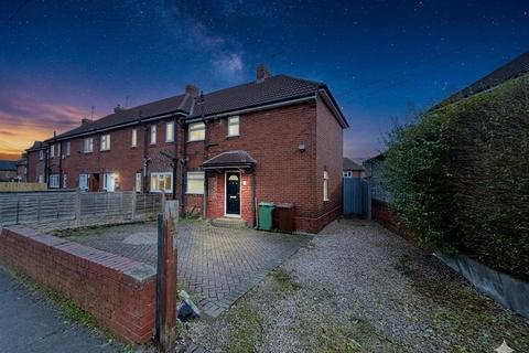 2 bedroom townhouse for sale, Oakwell Close, Drighlington, Bradford