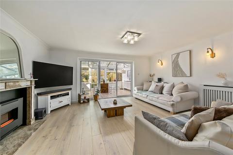 3 bedroom end of terrace house for sale, Gaston Bell Close, Richmond, Surrey, TW9