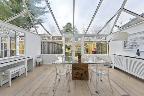 3 bedroom end of terrace house for sale, Gaston Bell Close, Richmond, Surrey, TW9