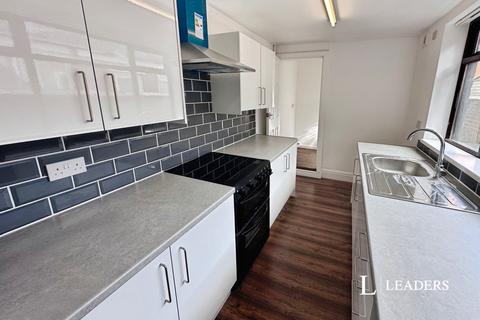 2 bedroom terraced house to rent, Hartshill Road, Stoke-on-Trent, Staffordshire, ST4