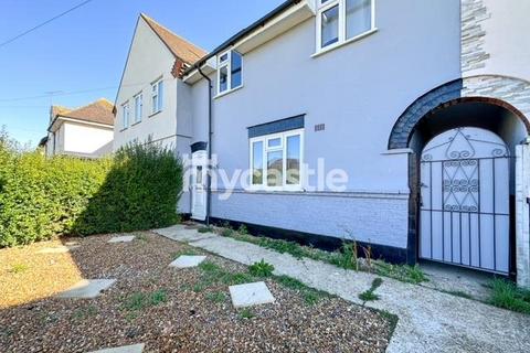 undefined, Appletree Avenue, Yiewsley, West Drayton