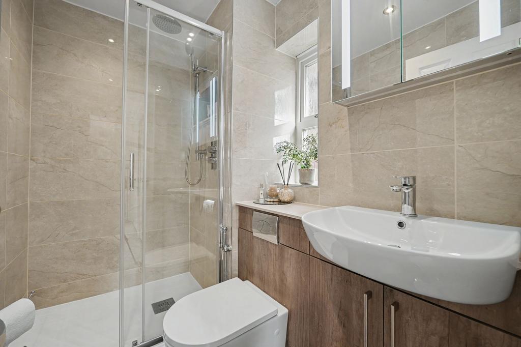 Ensuite Shower Room