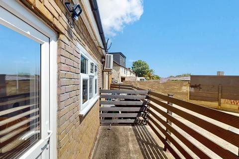 1 bedroom flat to rent, Burnley Road, London NW10