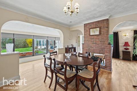 3 bedroom detached bungalow for sale, Bardyke Bank, Upwell