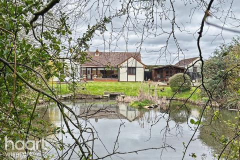 3 bedroom detached bungalow for sale, Bardyke Bank, Upwell