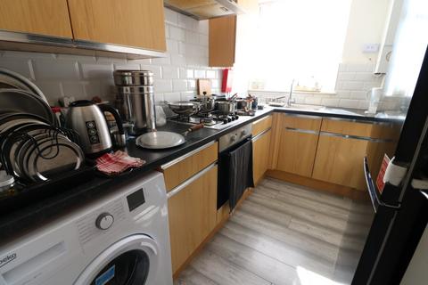 1 bedroom apartment to rent, Ashurst Drive, Essex IG6