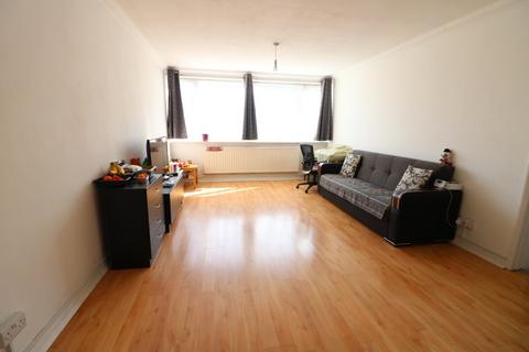 1 bedroom apartment to rent, Ashurst Drive, Essex IG6