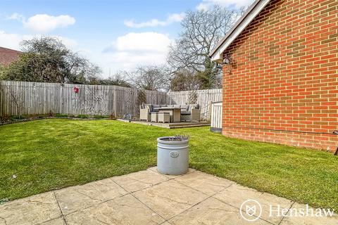 3 bedroom detached house for sale, Doris Bunting Road, Romsey, Hampshire