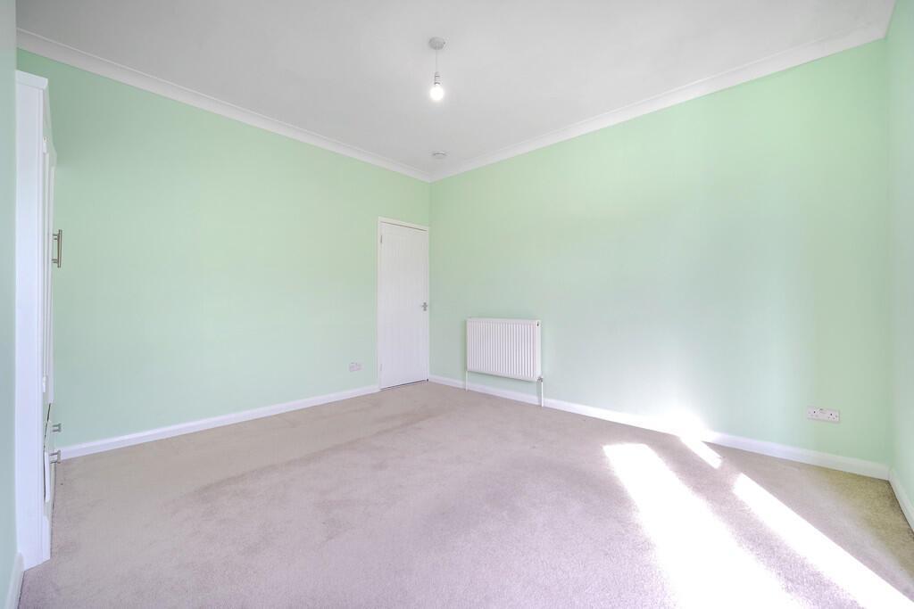 Master Bedroom..jpeg