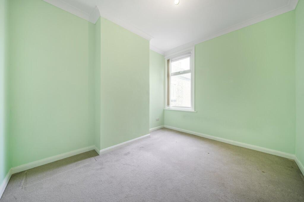 Bedroom 2..jpeg