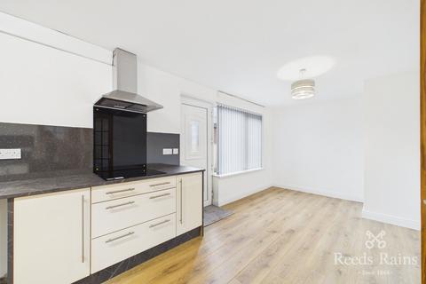 undefined, Cottingley Approach, West Yorkshire LS11