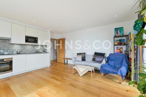 2 bedroom flat for sale, Maud Street, Canning Town, E16