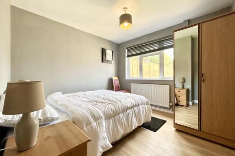 undefined, Cavell Crescent, Dartford, DA1