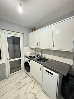 undefined, Cavell Crescent, Dartford, DA1