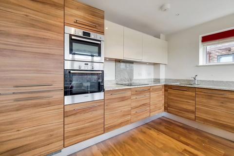 2 bedroom flat to rent, Unwin Way, ha7, Stanmore, HA7