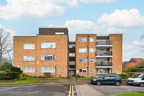 Studio to rent, September Way, Stanmore, HA7
