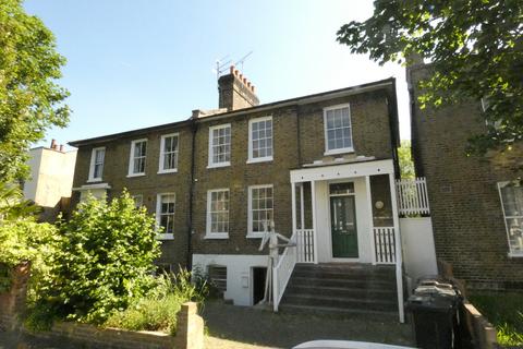 undefined, Navarino Road, London E8