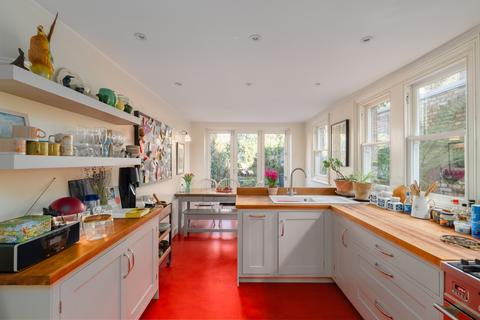 3 bedroom house for sale, Ritson Road, London, E8