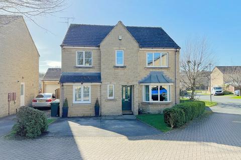 5 bedroom detached house for sale, Redshank Close, Westwood Park, Bradford, BD6
