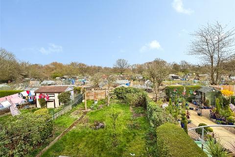 3 bedroom terraced house for sale, Irwell Gardens, South Yorkshire DN4