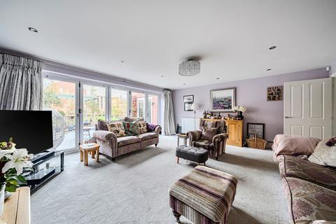 undefined, Cozens Grove, Shrivenham, Swindon, Oxfordshire, SN6